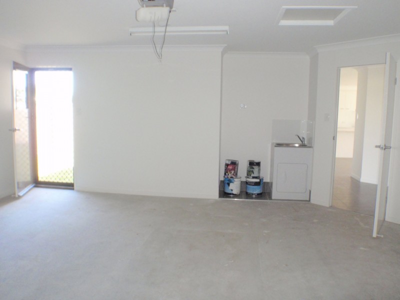 1 Beetson Drive, Roma QLD 4455