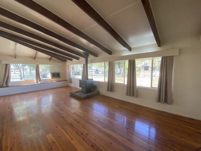 116 Northern Road, Roma QLD 4455