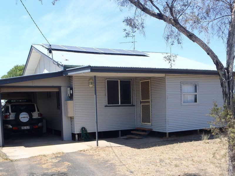 80 Oxford Street, Mitchell QLD 4465