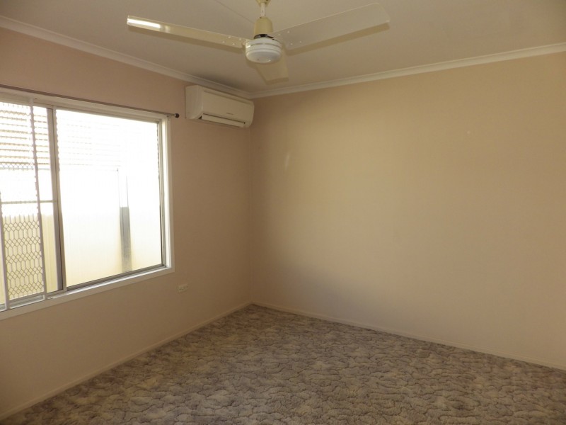 12 Howard Street, Roma QLD 4455