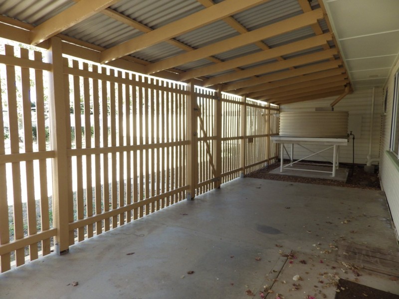 12 Howard Street, Roma QLD 4455