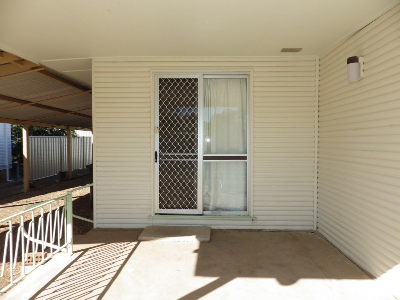 12 Howard Street, Roma QLD 4455
