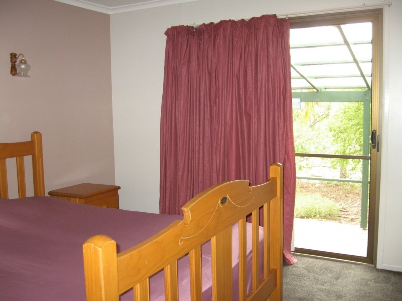 106 Roslyn Drive, Roma QLD 4455