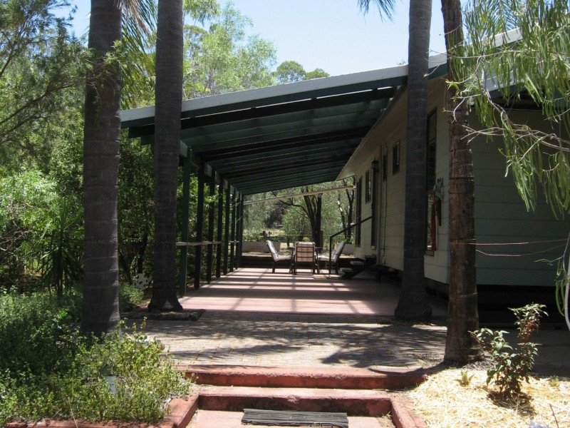 106 Roslyn Drive, Roma QLD 4455