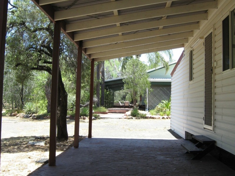 106 Roslyn Drive, Roma QLD 4455