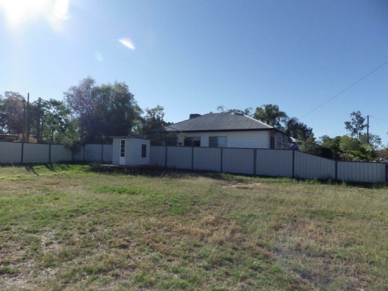 31 Feather Street, Roma QLD 4455