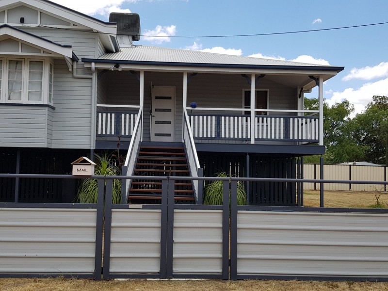 31 Feather Street, Roma QLD 4455