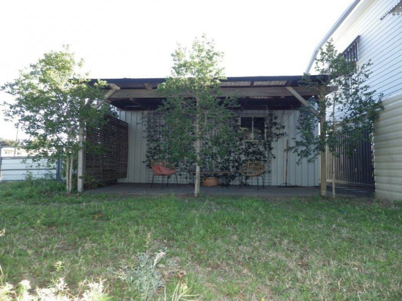 31 Feather Street, Roma QLD 4455