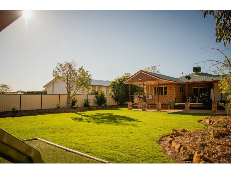 56 Miscamble Street, Roma QLD 4455
