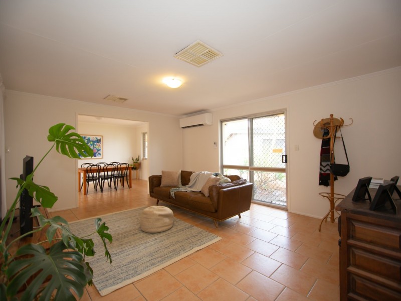 24 Howard Street, Roma QLD 4455