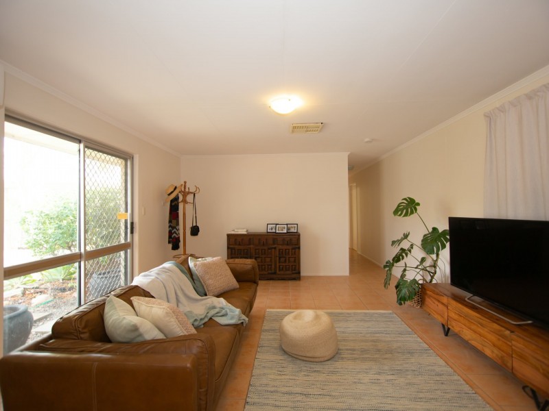 24 Howard Street, Roma QLD 4455