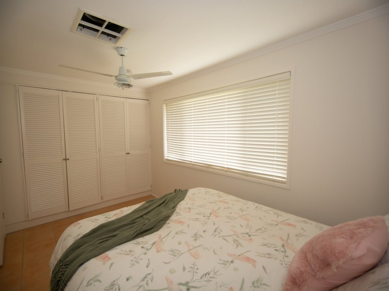 24 Howard Street, Roma QLD 4455