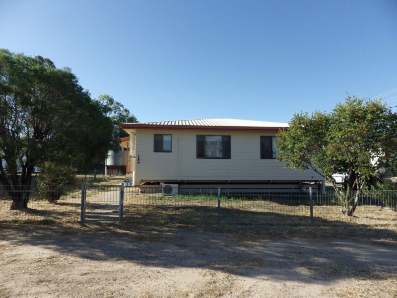 1 Foott Street, Roma QLD 4455