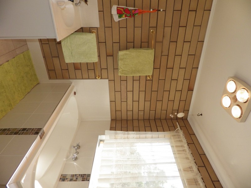 138 Edwardes Street, Roma QLD 4455