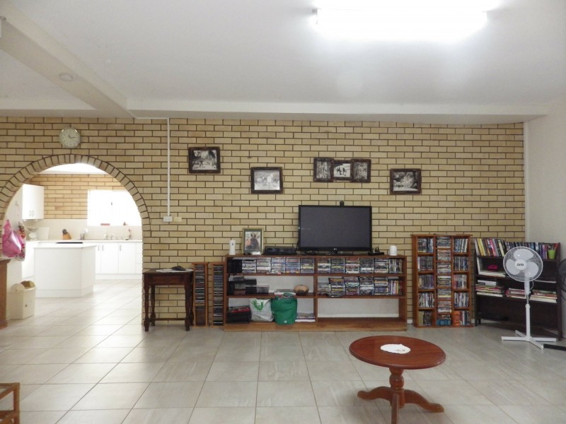 138 Edwardes Street, Roma QLD 4455