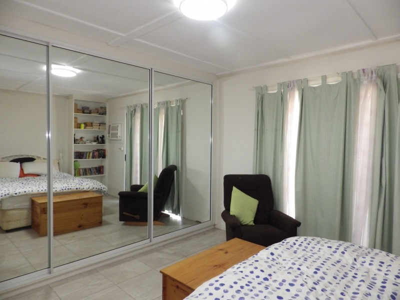 138 Edwardes Street, Roma QLD 4455