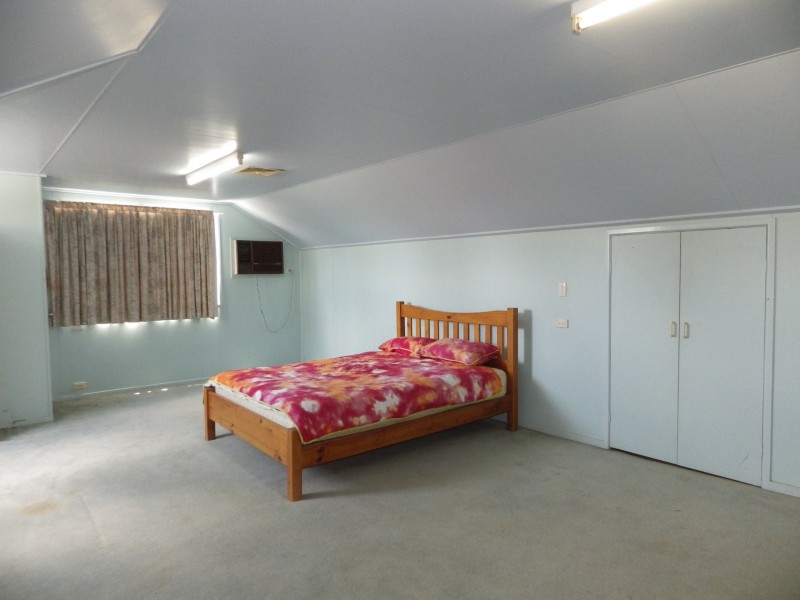 138 Edwardes Street, Roma QLD 4455