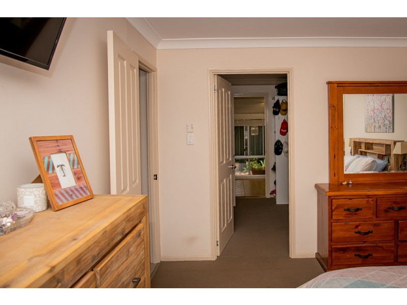 19 Wright Street, Roma QLD 4455