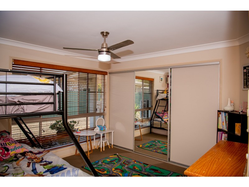 19 Wright Street, Roma QLD 4455