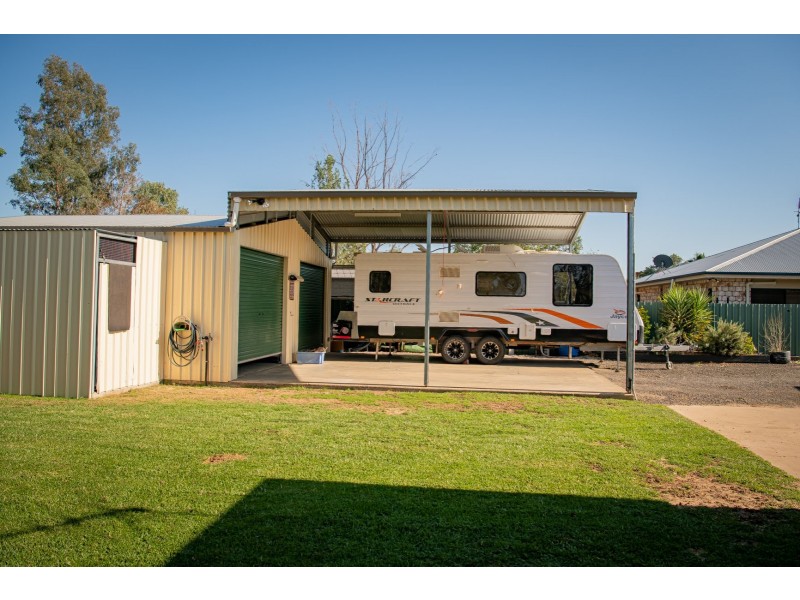 19 Wright Street, Roma QLD 4455