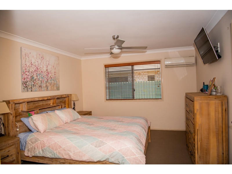 19 Wright Street, Roma QLD 4455