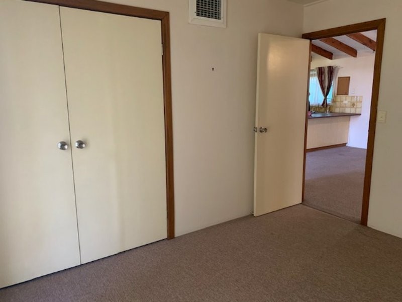 15 Robertson Street, Roma QLD 4455