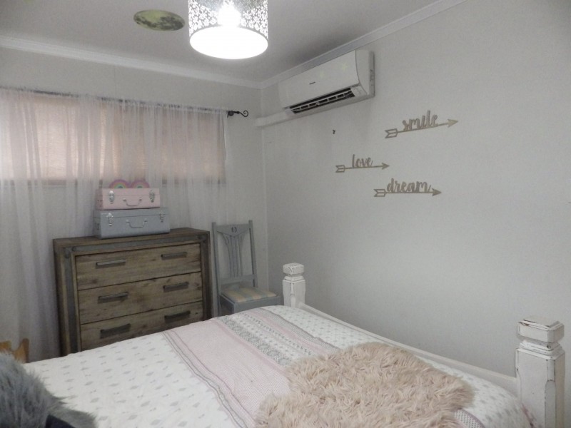 24 Powell Street, Roma QLD 4455