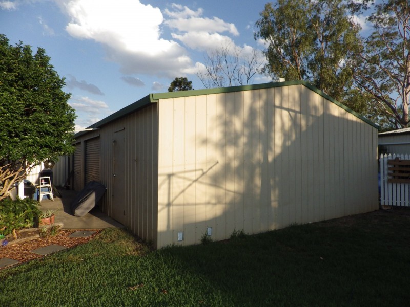 24 Powell Street, Roma QLD 4455