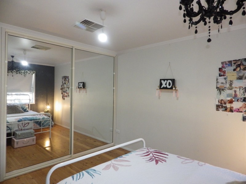 24 Powell Street, Roma QLD 4455