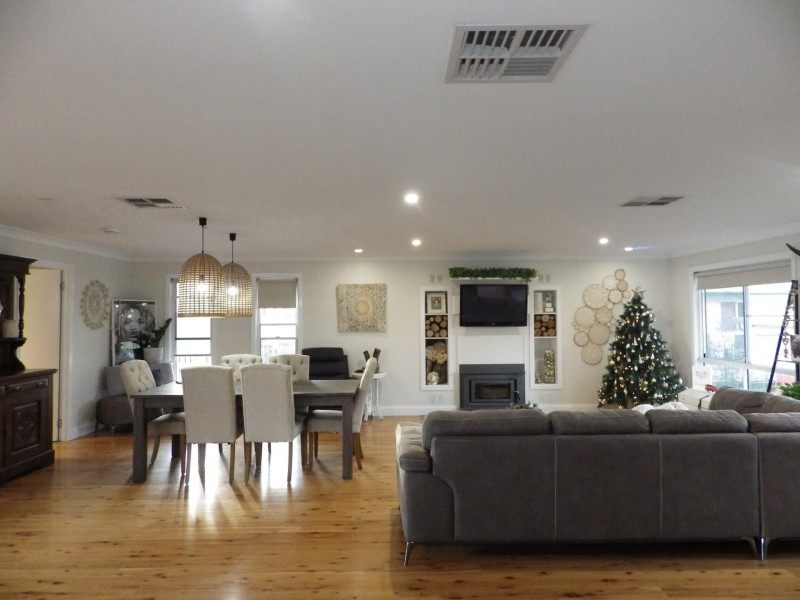 24 Powell Street, Roma QLD 4455