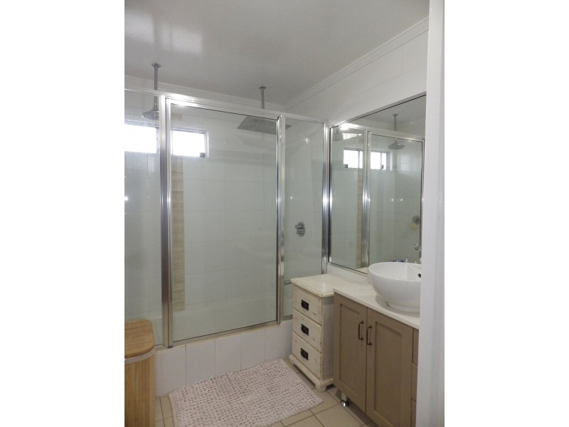 24 Powell Street, Roma QLD 4455