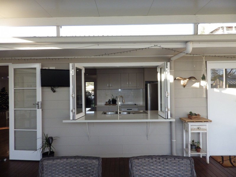 24 Powell Street, Roma QLD 4455