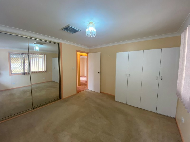 115 Currey Street, Roma QLD 4455