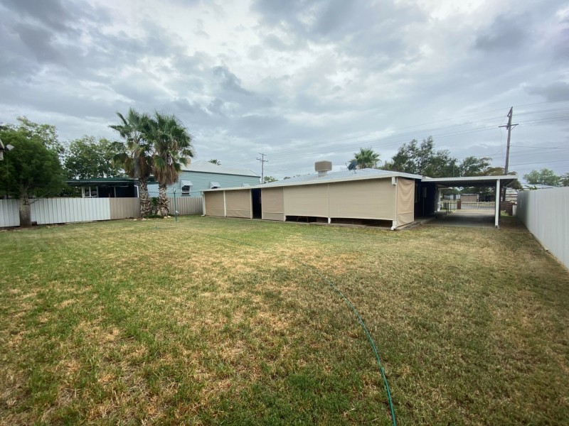 115 Currey Street, Roma QLD 4455