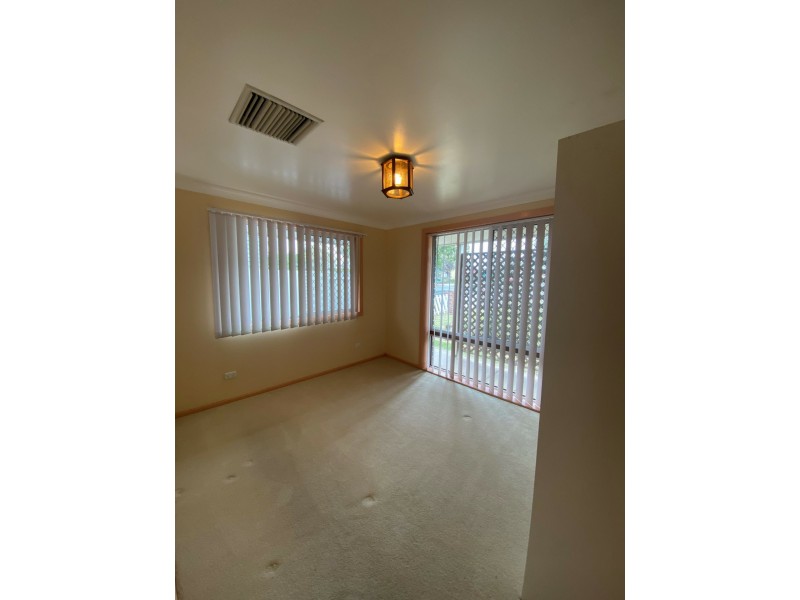 115 Currey Street, Roma QLD 4455