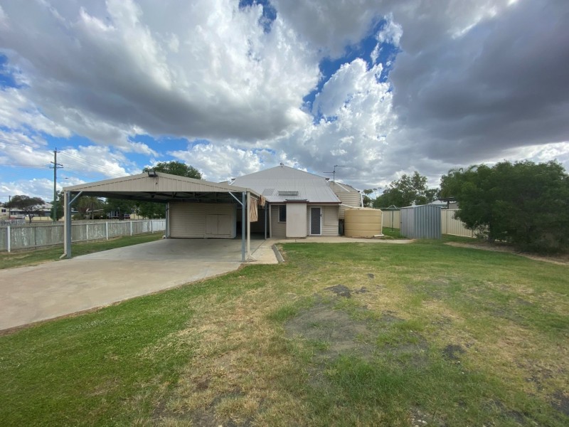 17 Conlan Street, Roma QLD 4455