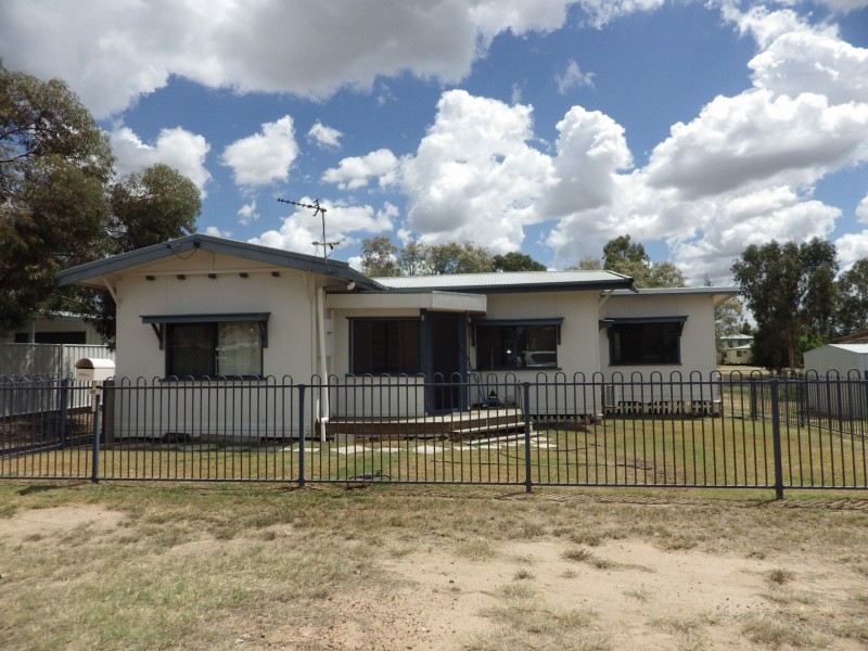 33 George Street, Roma QLD 4455