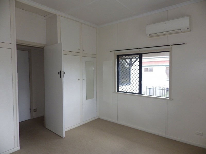 33 George Street, Roma QLD 4455