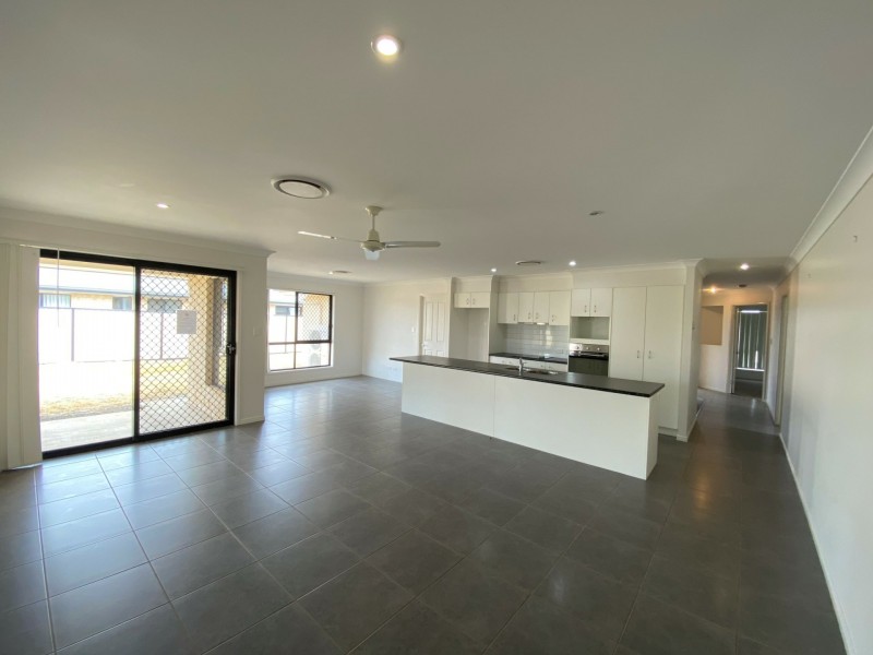 27 Everingham Avenue, Roma QLD 4455