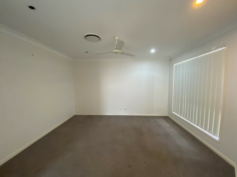 27 Everingham Avenue, Roma QLD 4455