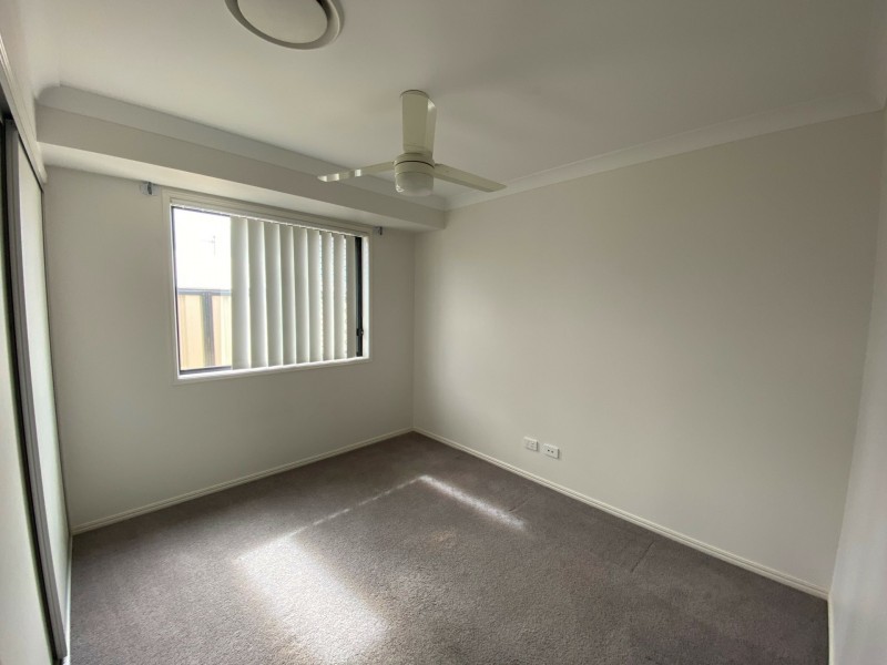 27 Everingham Avenue, Roma QLD 4455