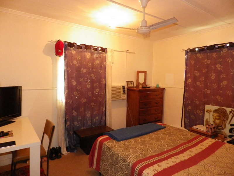 12 Isabella Street, Mitchell QLD 4465