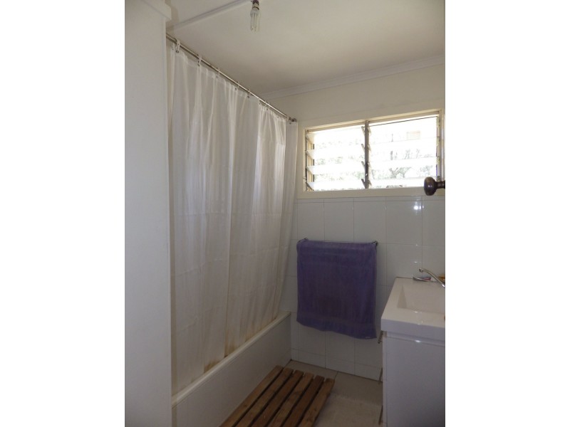 12 Isabella Street, Mitchell QLD 4465