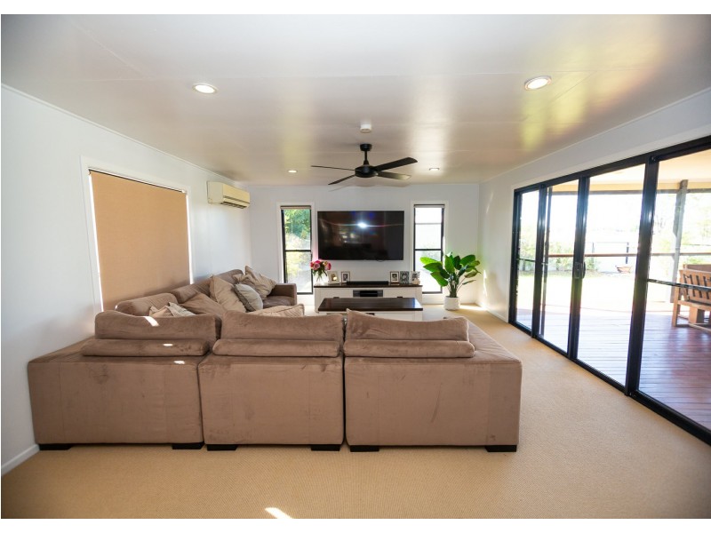 1 Elmer Street, Roma QLD 4455