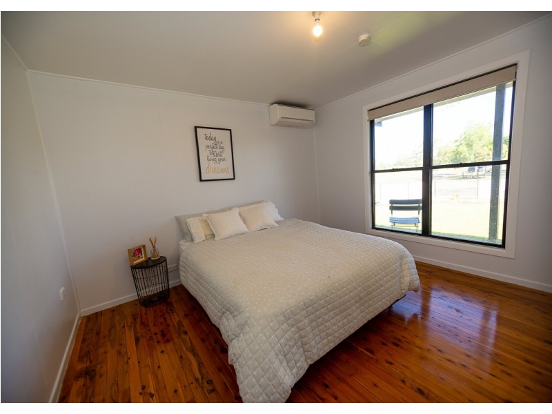 1 Elmer Street, Roma QLD 4455