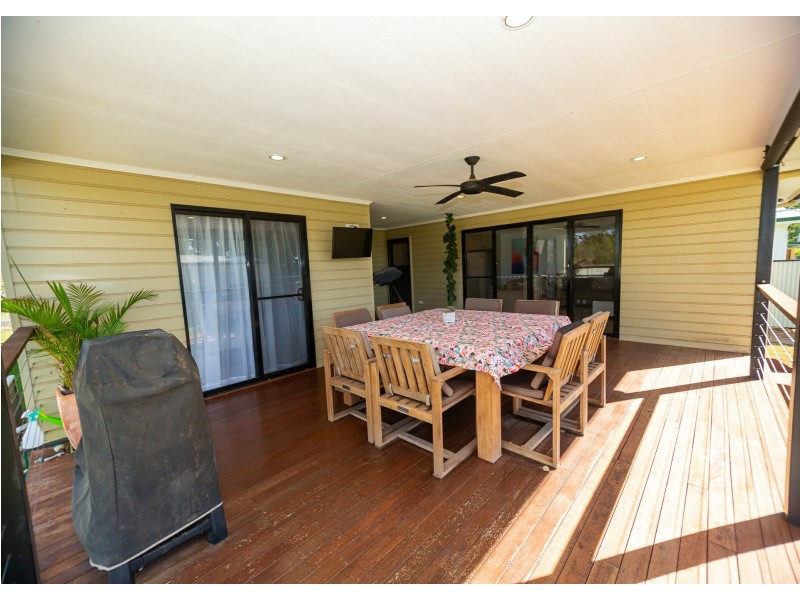 1 Elmer Street, Roma QLD 4455