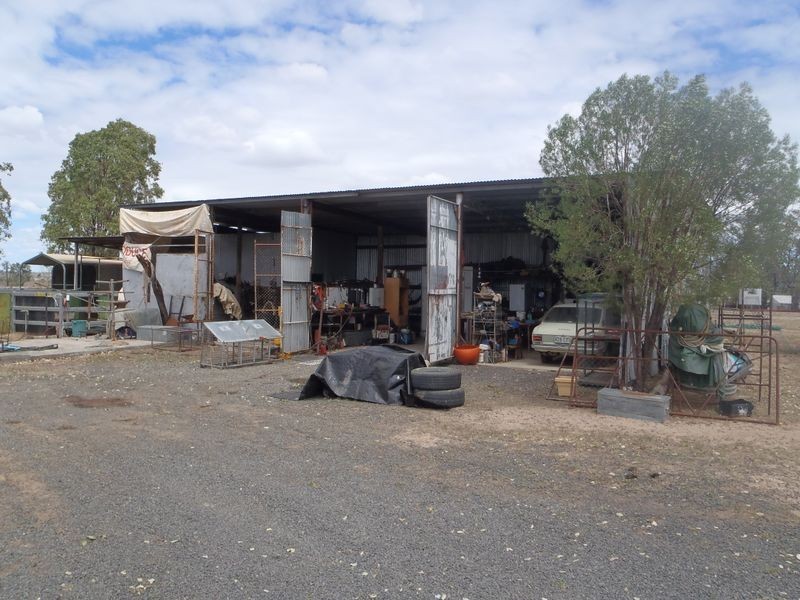 Carnarvon Highway, Injune QLD 4454