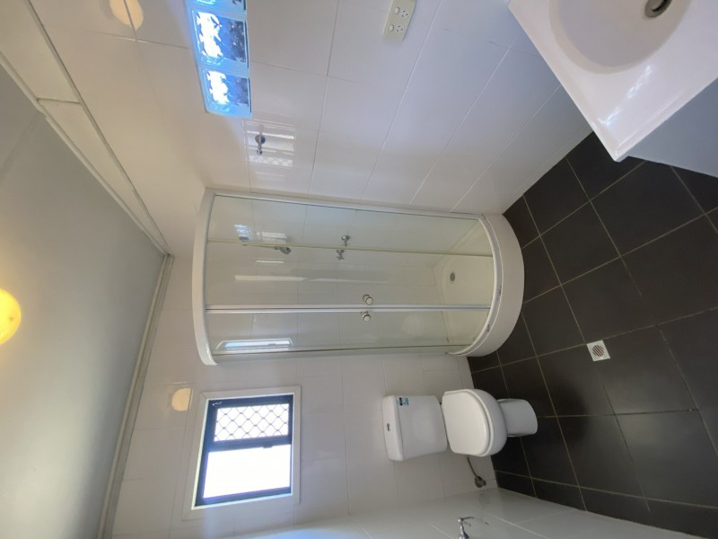 4 Eva Street, Roma QLD 4455