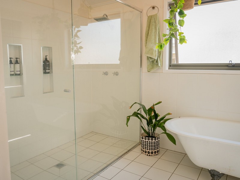 5 Lovell Street, Roma QLD 4455