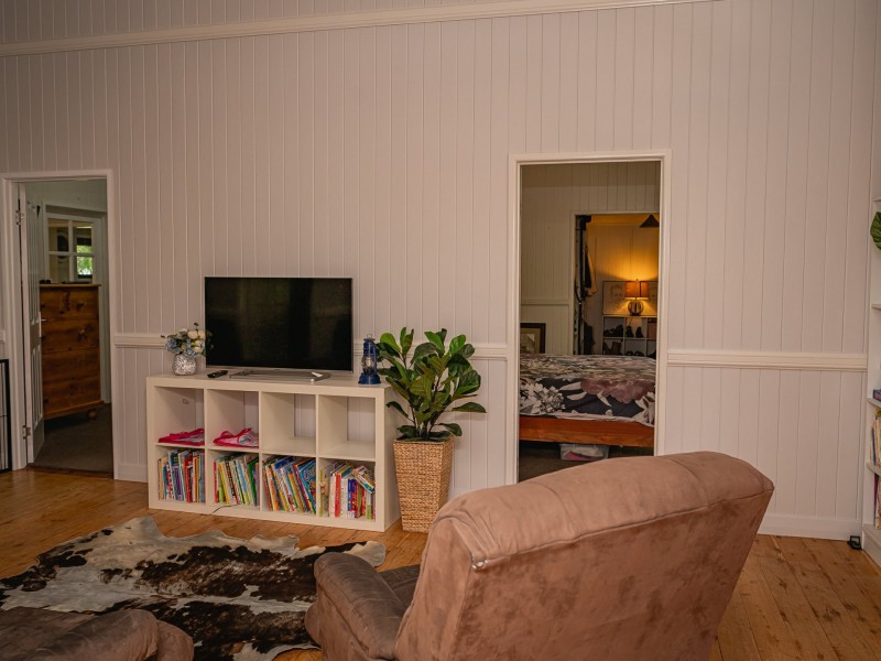 5 Lovell Street, Roma QLD 4455